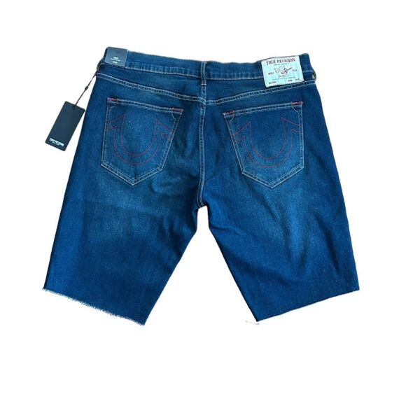 True Religion Men's Ricky Big T Straght Cut Off Stretch Denim Jean Shorts - Picture 6 of 12